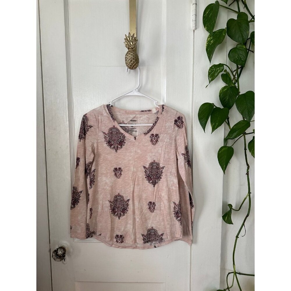 Sonoma women’s size petite small, long sleeve sweater